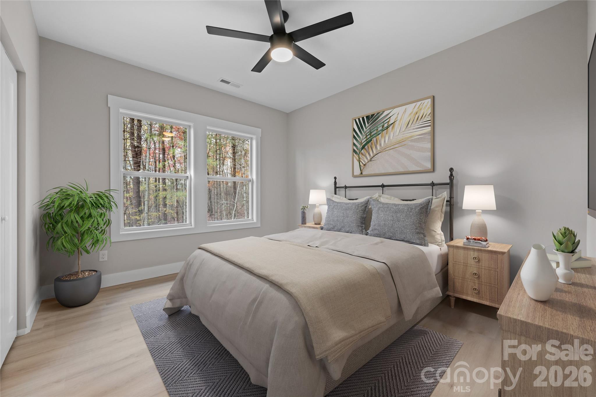 529 Waters Road Hendersonville NC 28792