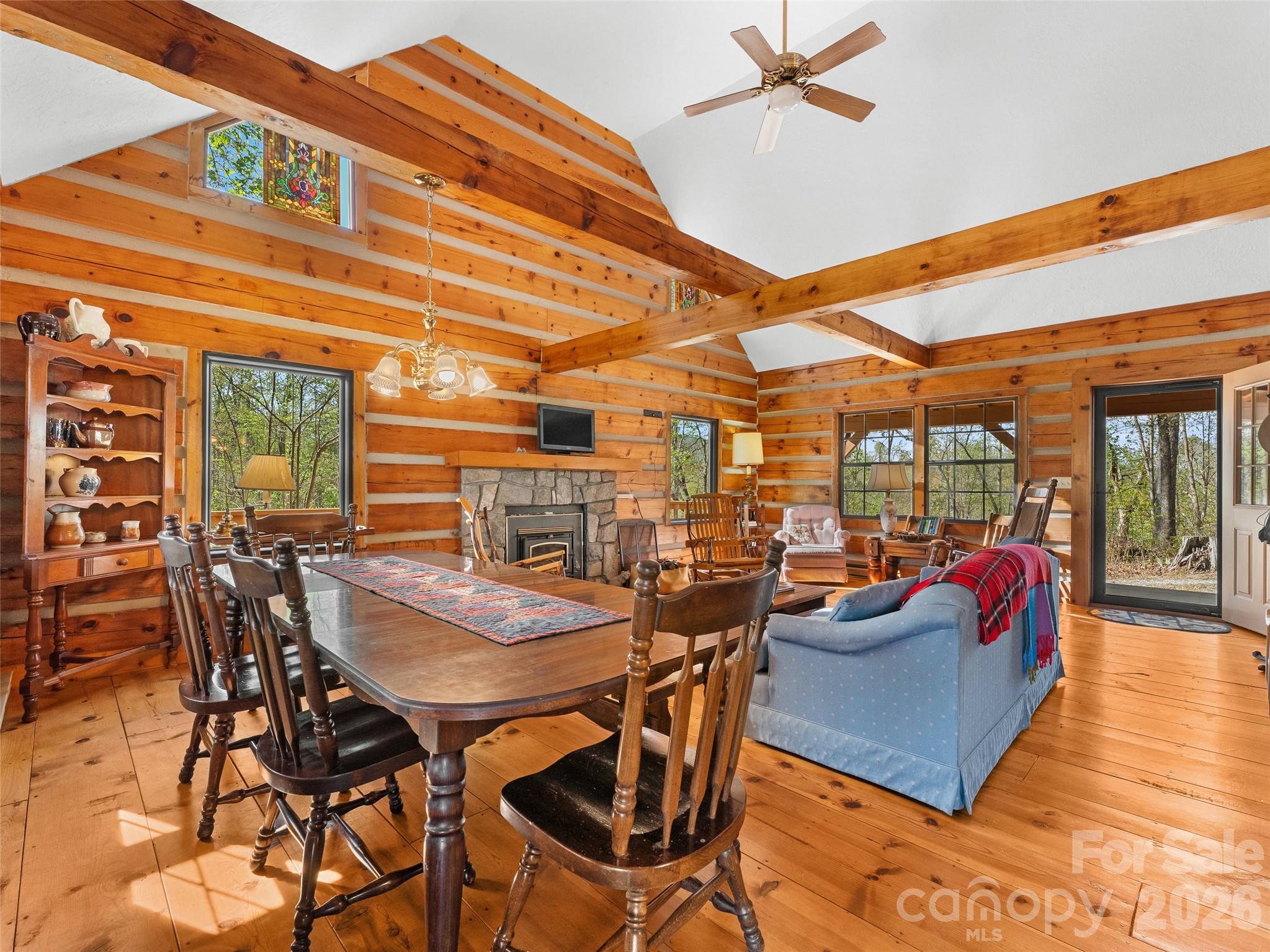 178 Tablerock Drive Saluda NC 28773