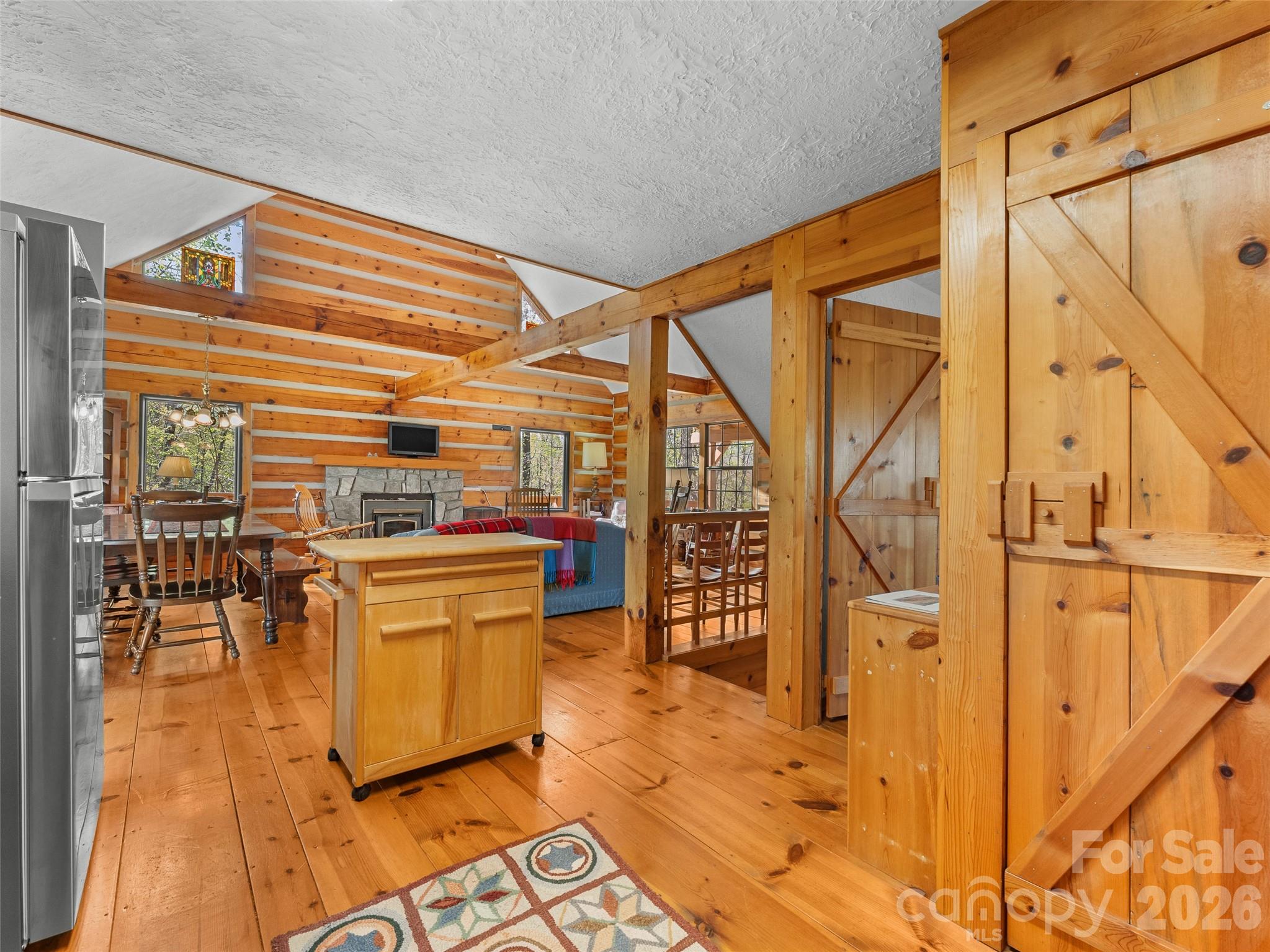 178 Tablerock Drive Saluda NC 28773