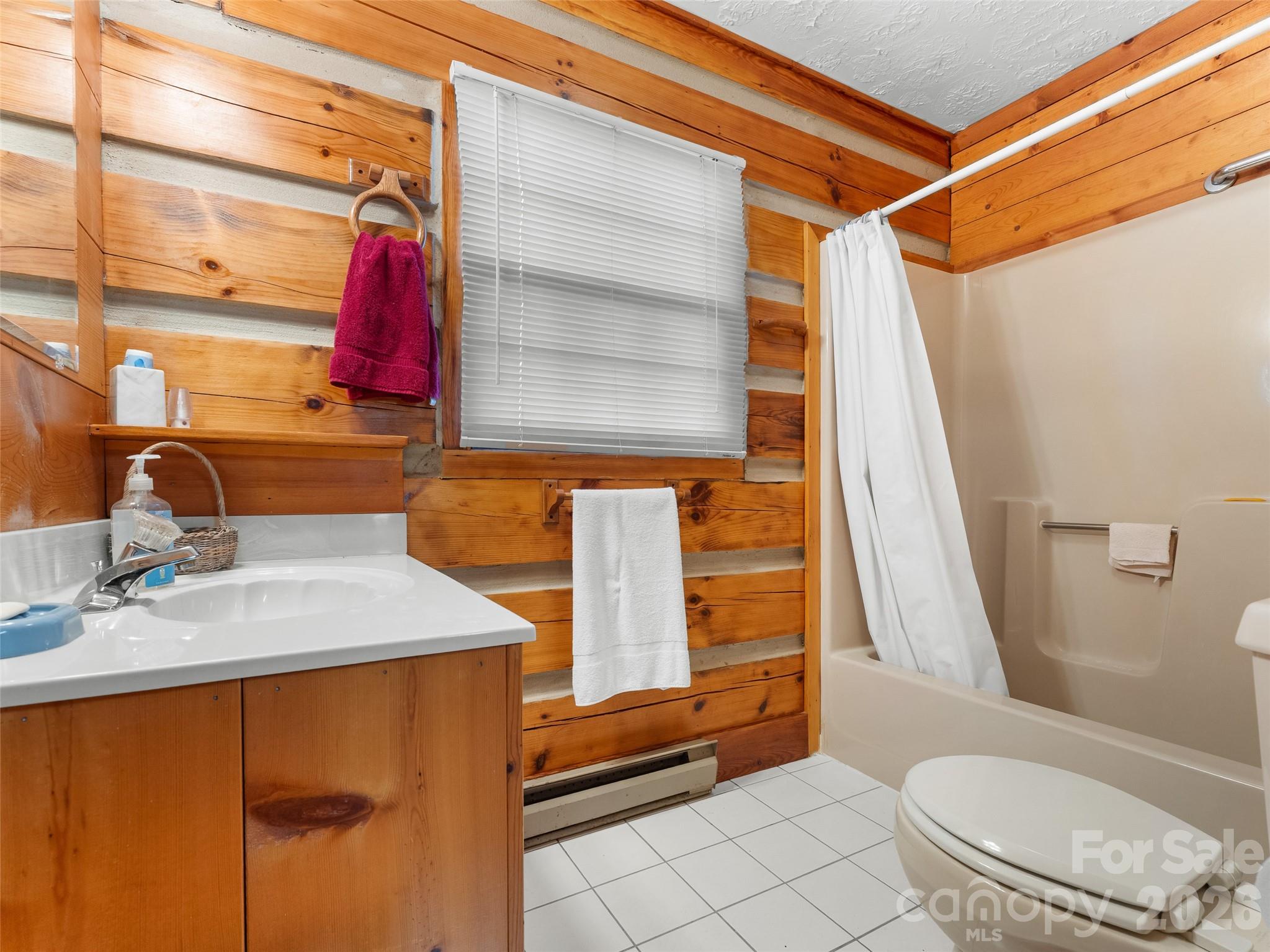 178 Tablerock Drive Saluda NC 28773