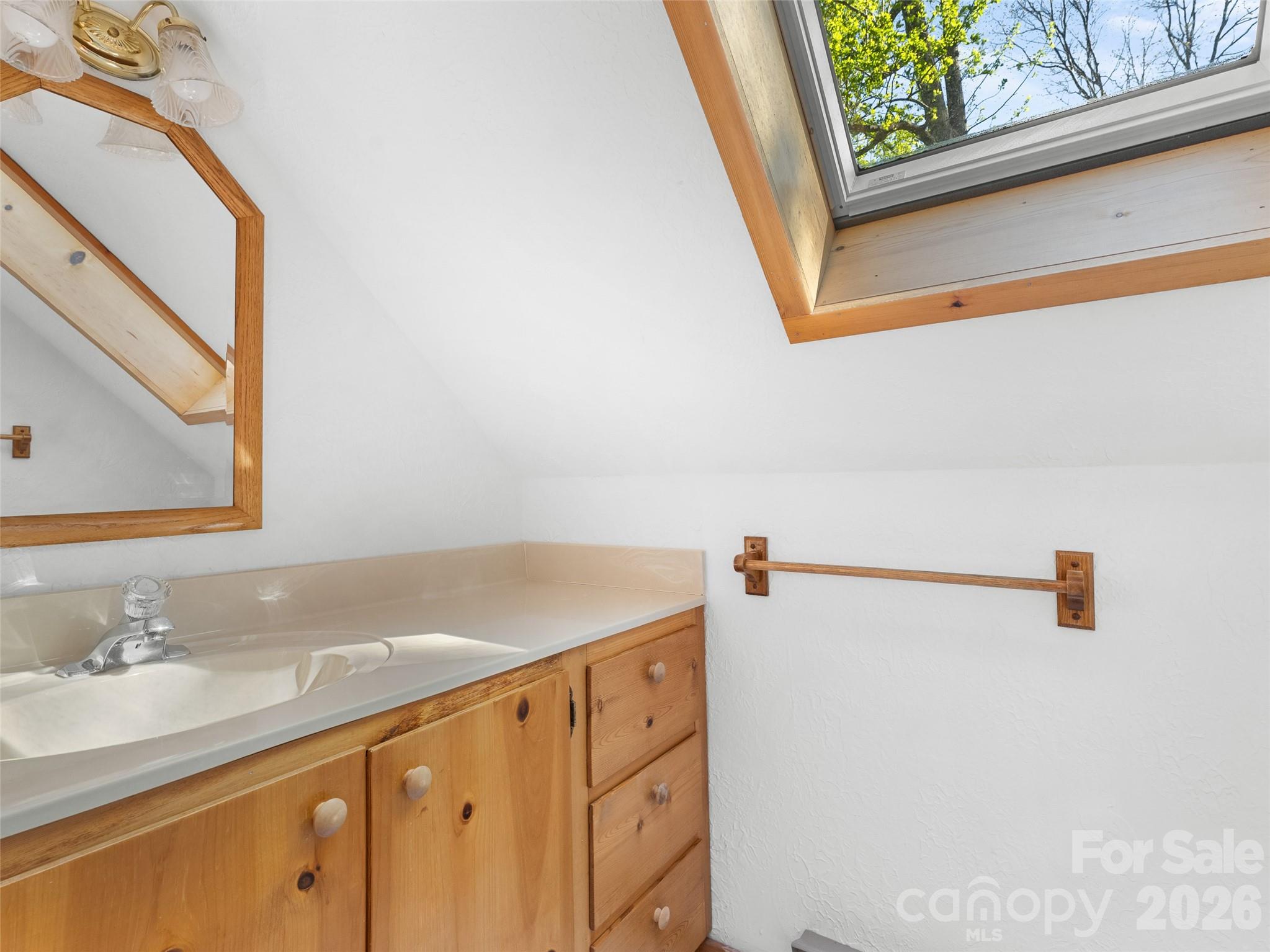178 Tablerock Drive Saluda NC 28773