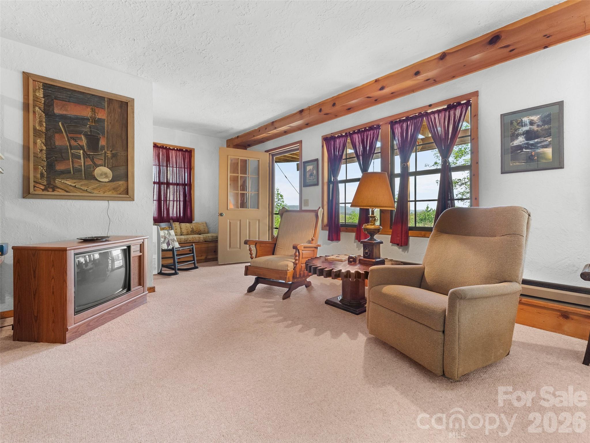 178 Tablerock Drive Saluda NC 28773