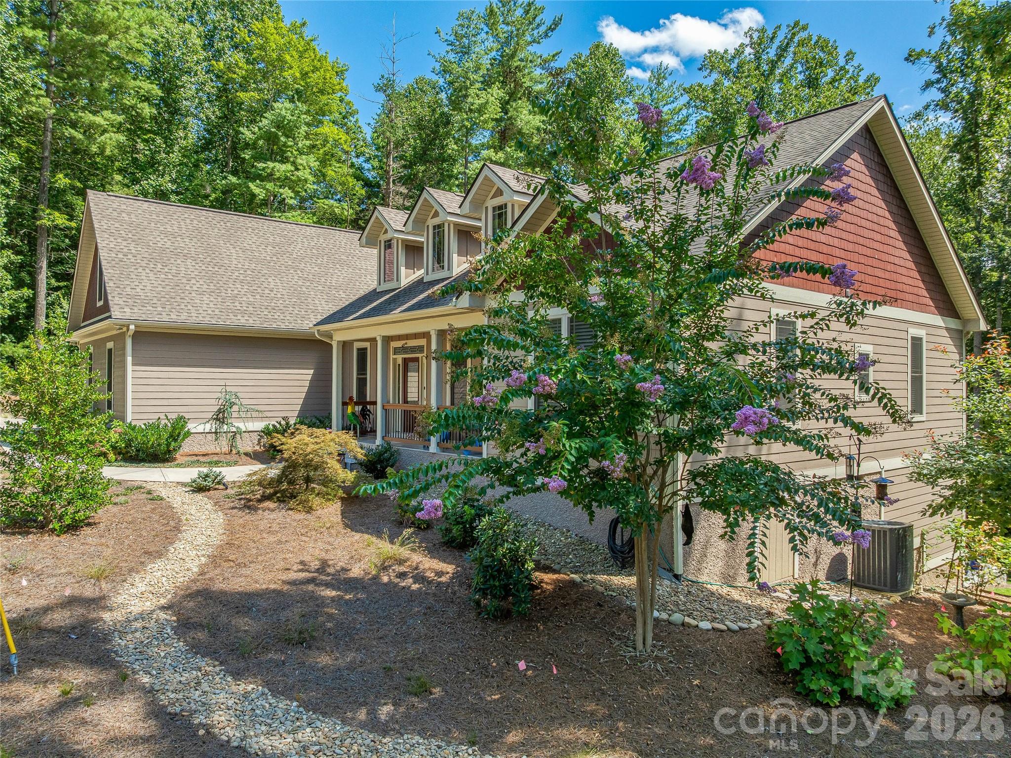937 Monte Vista Road Candler NC 28715