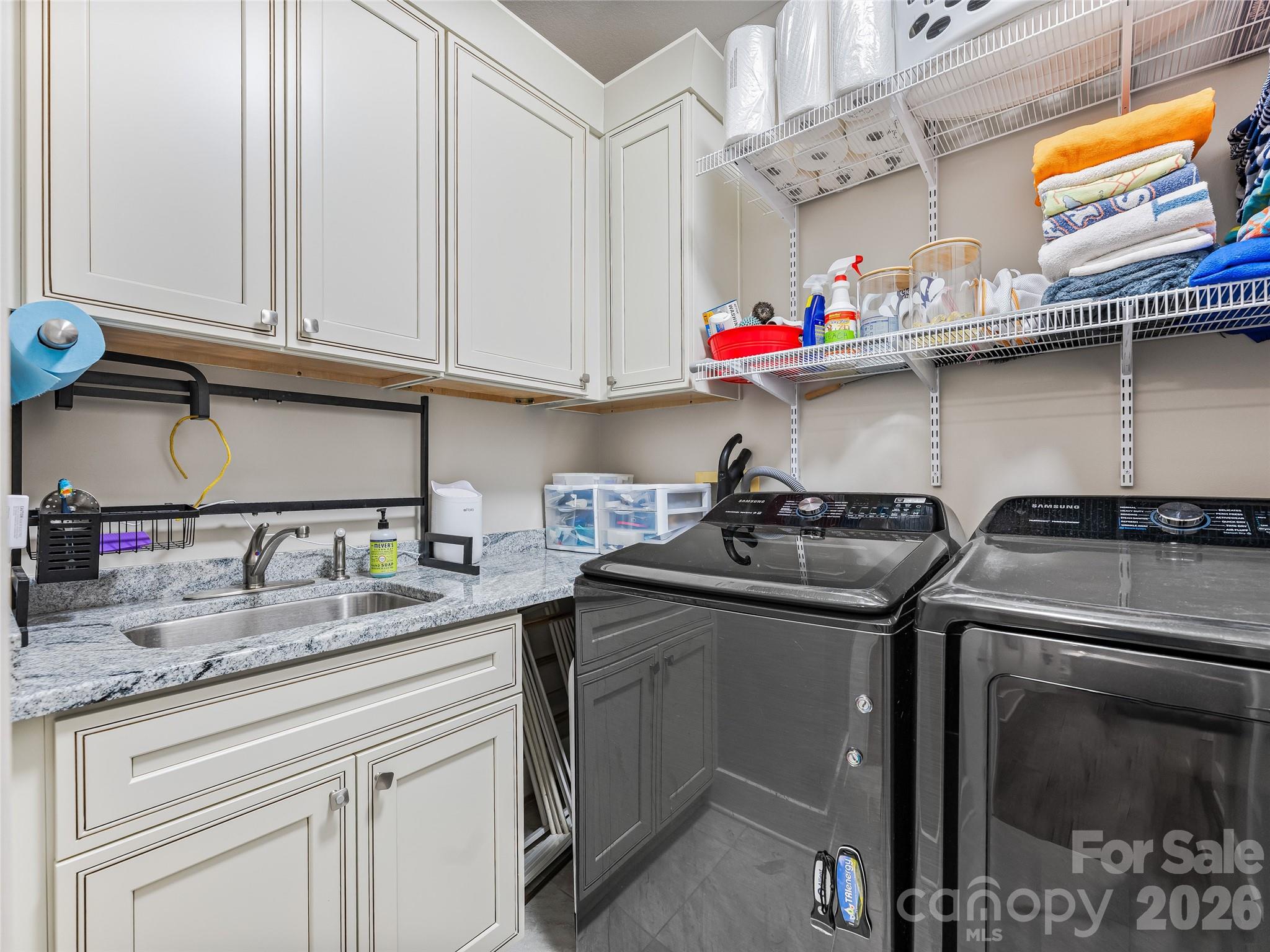937 Monte Vista Road Candler NC 28715