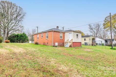 414 Ridge Street Stanley NC 28164