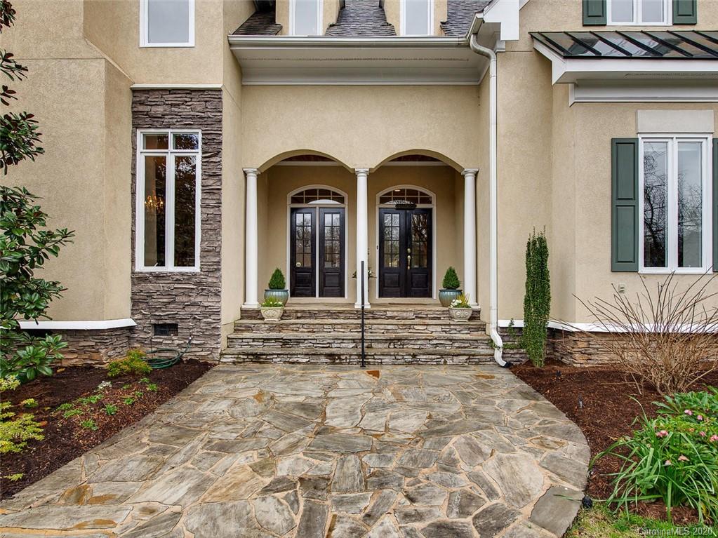 5334 Lila Wood Circle Charlotte NC 28209