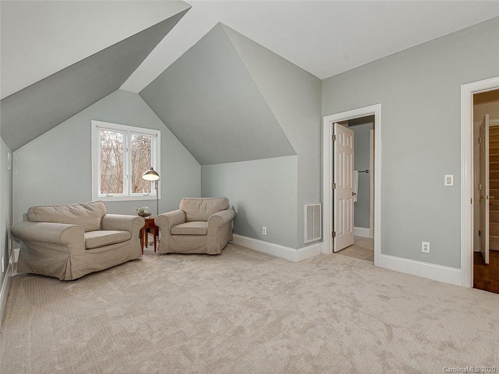 5334 Lila Wood Circle Charlotte NC 28209