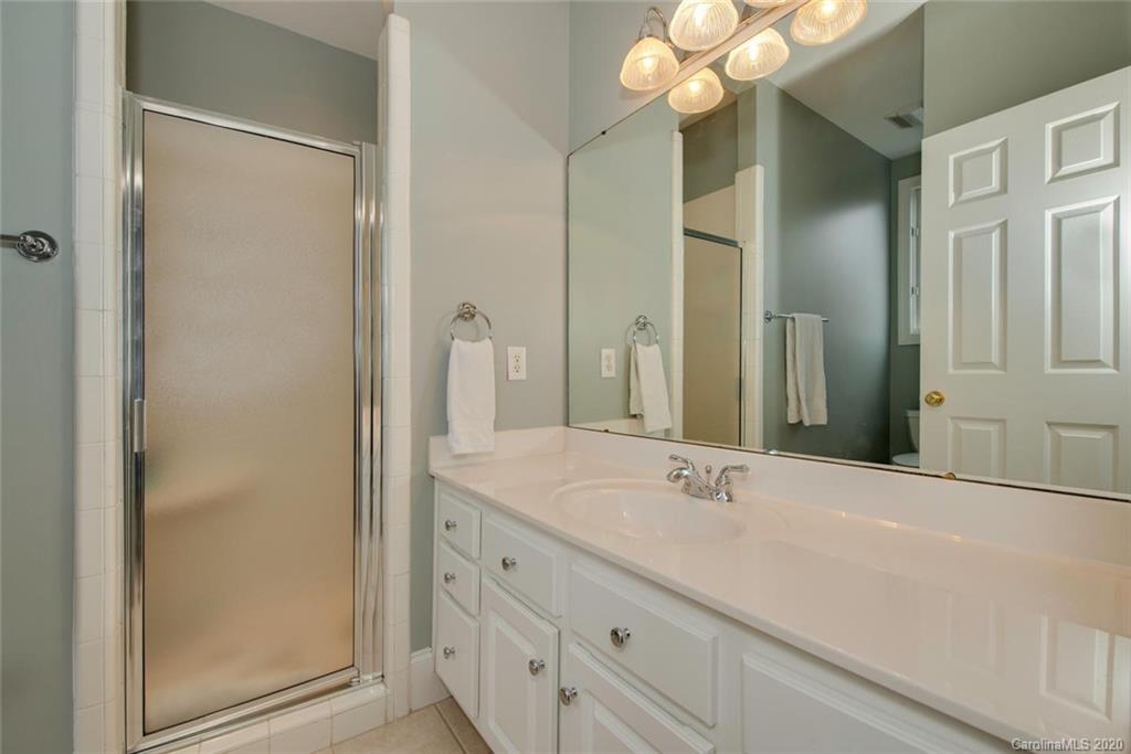 5334 Lila Wood Circle Charlotte NC 28209