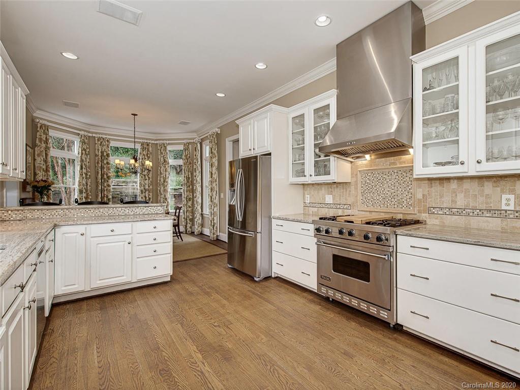 5334 Lila Wood Circle Charlotte NC 28209