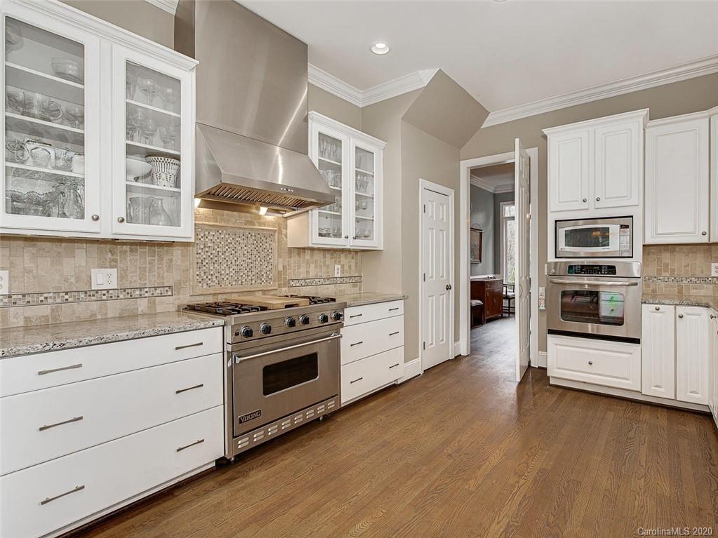 5334 Lila Wood Circle Charlotte NC 28209