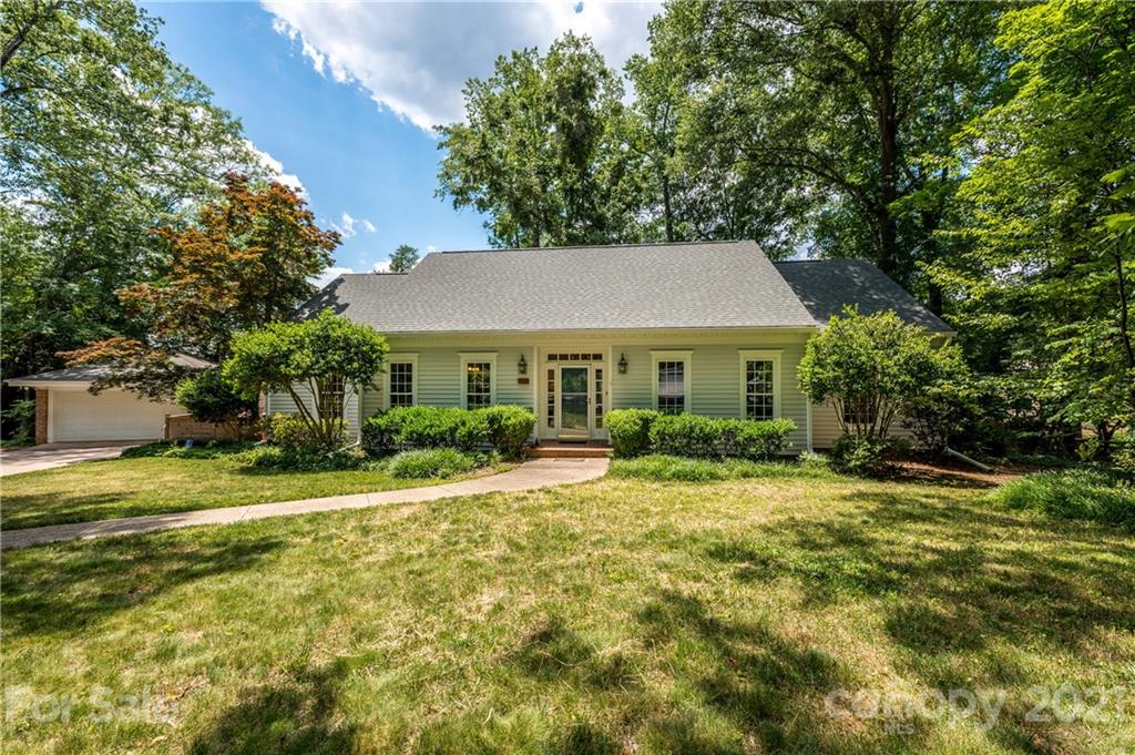 638 Robmont Road Charlotte NC 28270