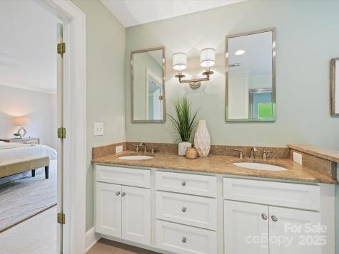 7329 Kennington Court Charlotte NC 28270