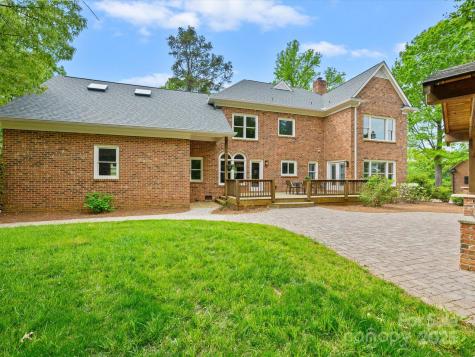 7329 Kennington Court Charlotte NC 28270