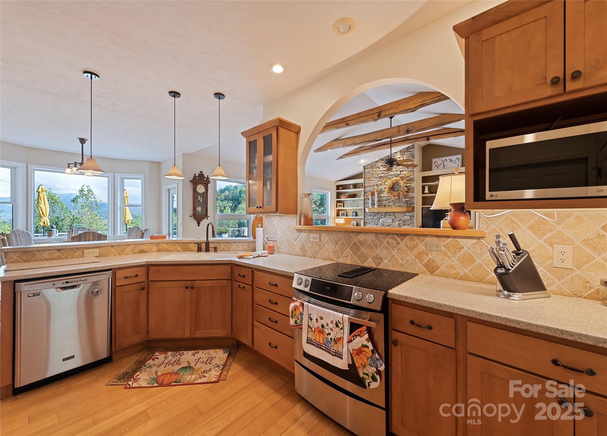 966 Coyote Hollow Road Waynesville NC 28785