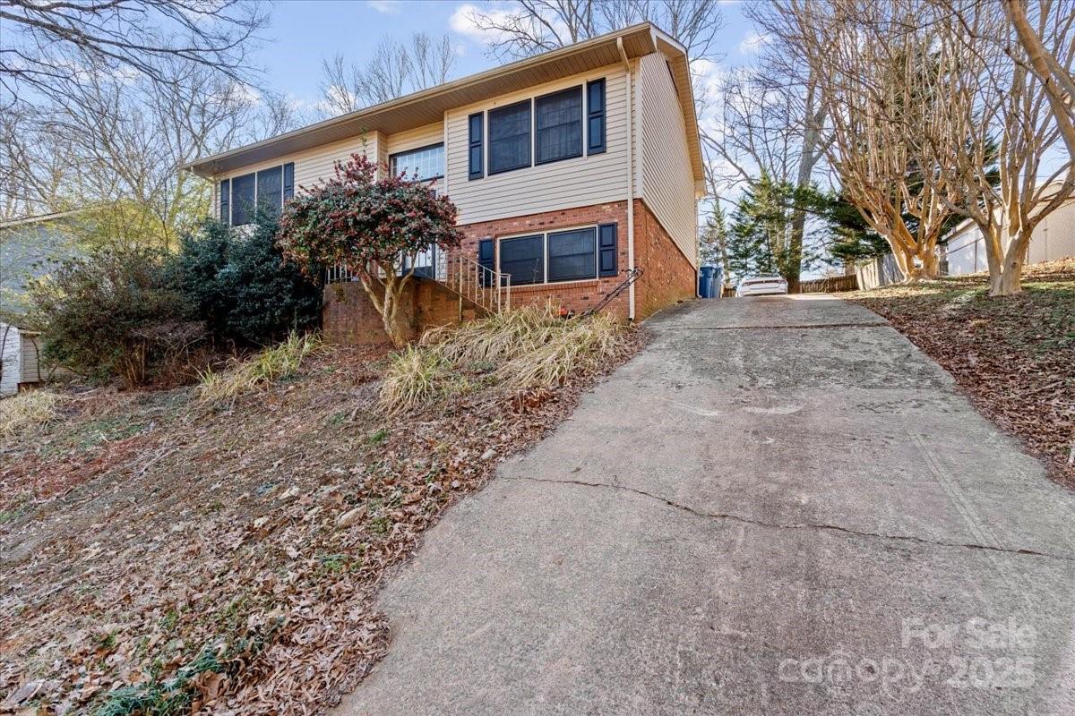 10404 Landon Street Charlotte NC 28215