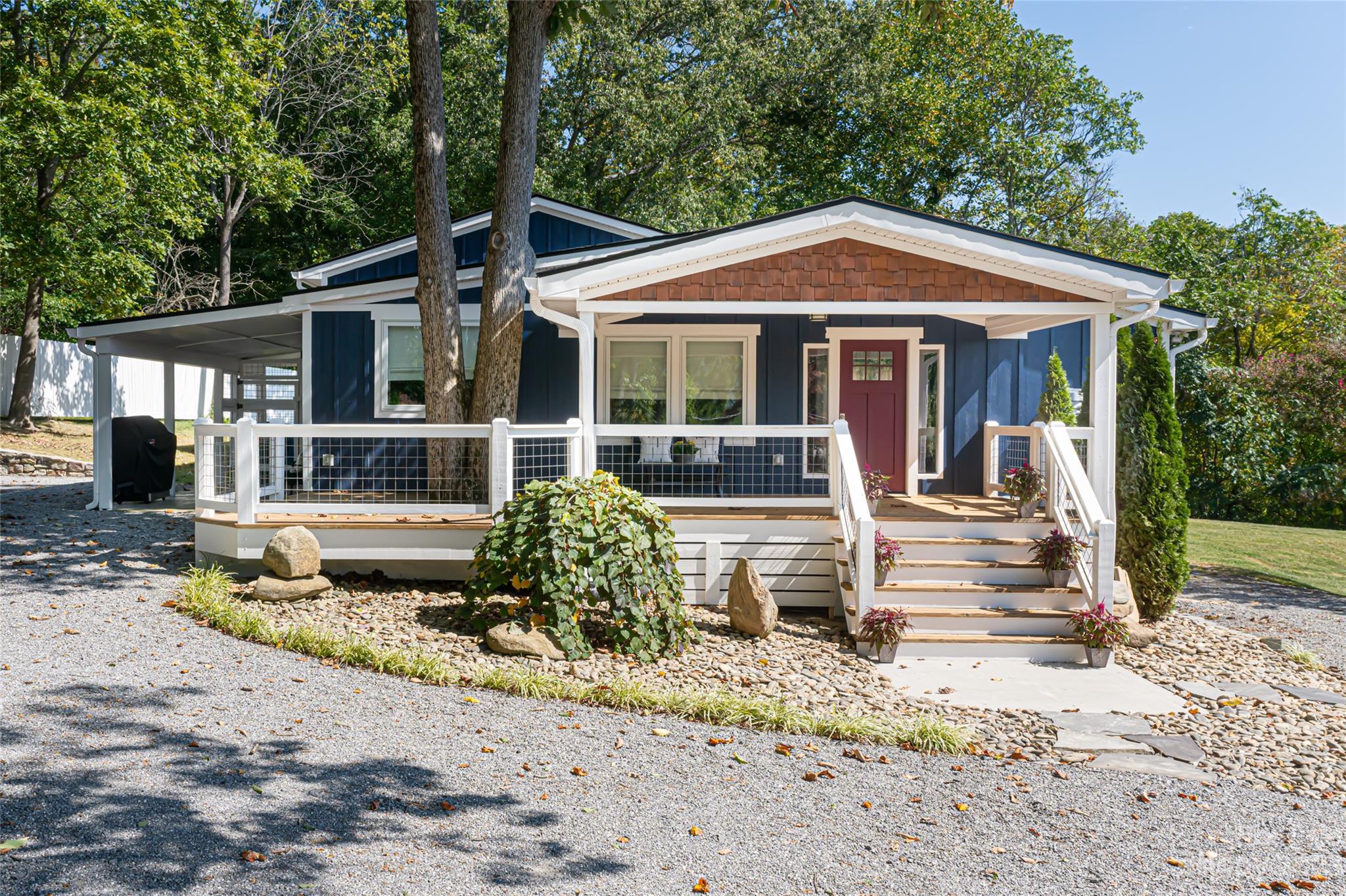 35 Price Road Asheville NC 28805