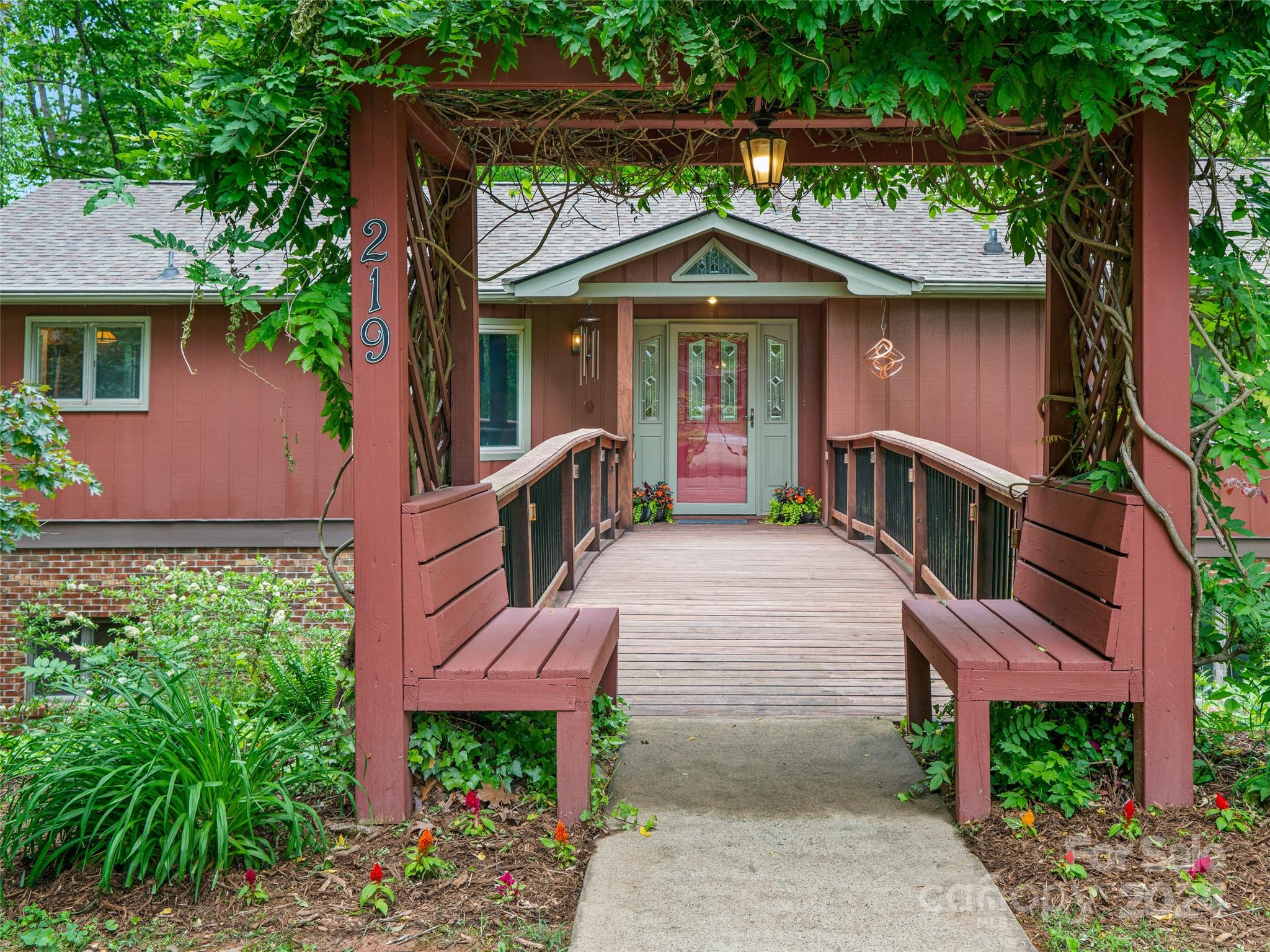219 Wildflower Road Asheville NC 28804