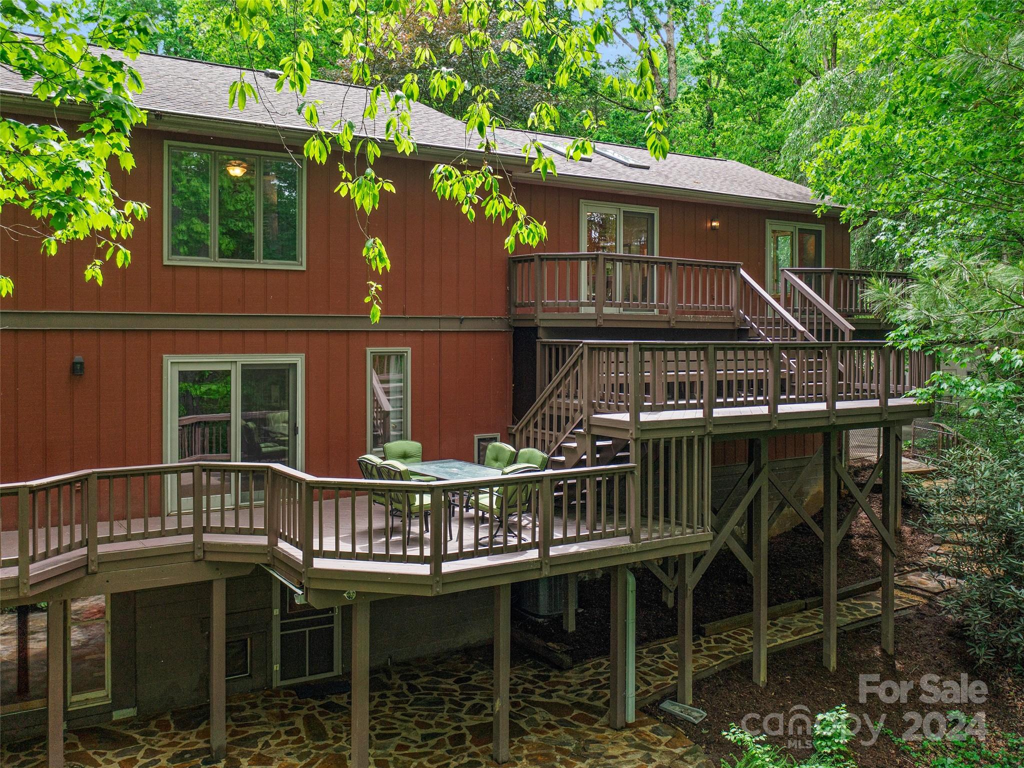 219 Wildflower Road Asheville NC 28804