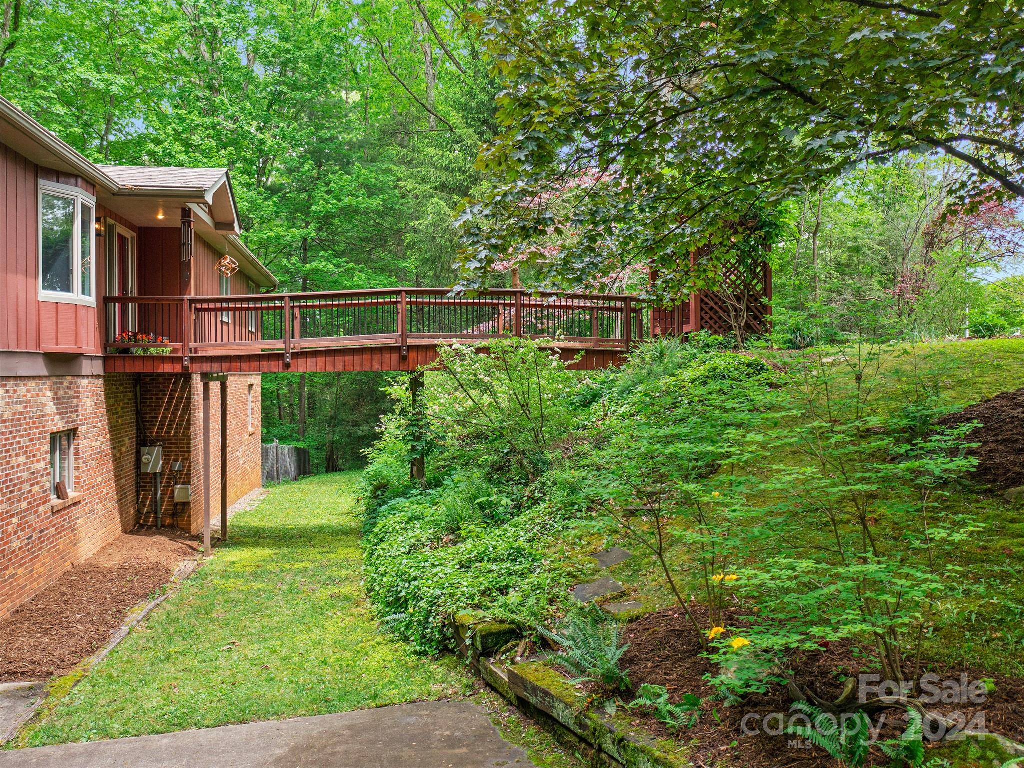 219 Wildflower Road Asheville NC 28804