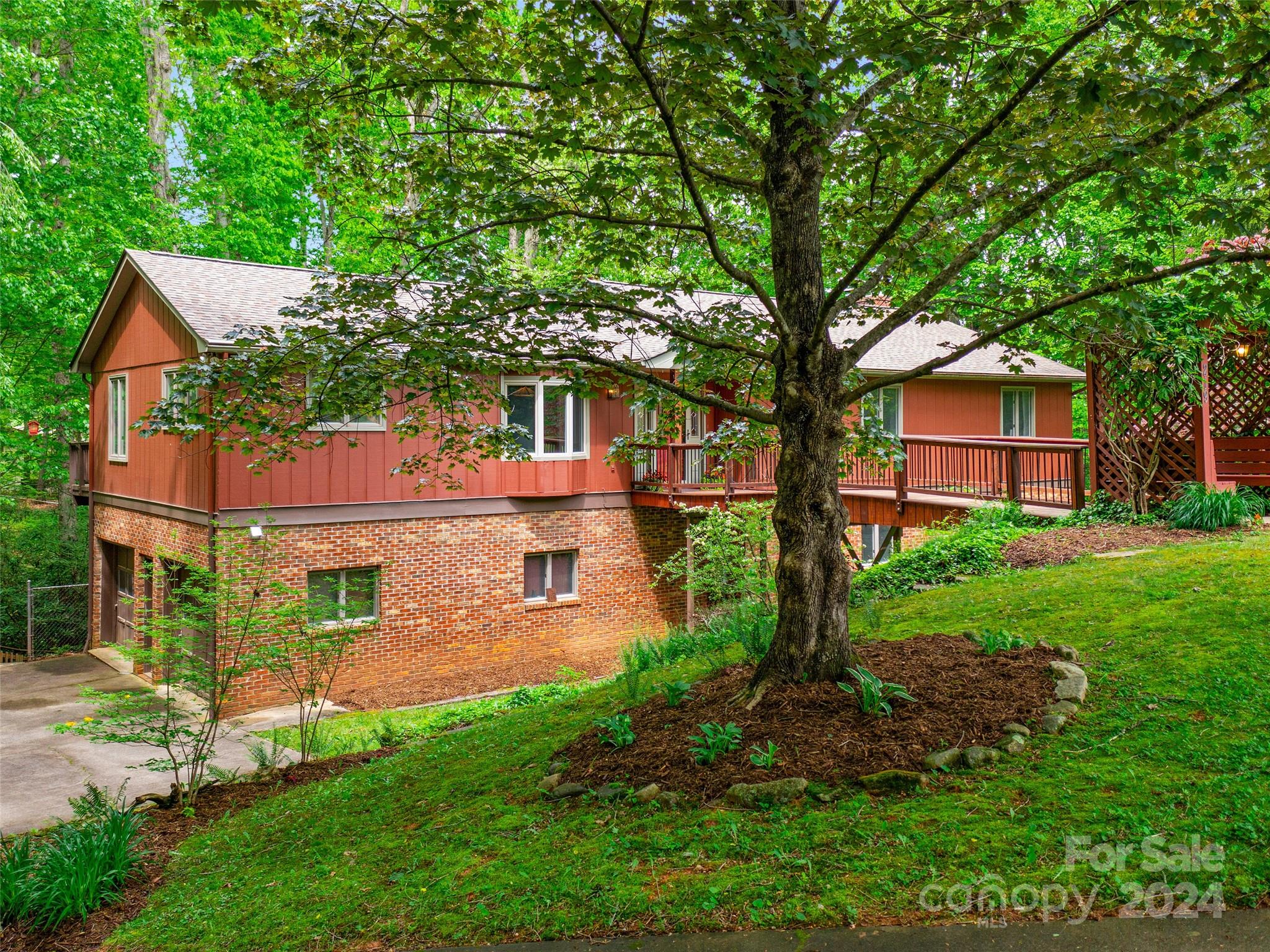 219 Wildflower Road Asheville NC 28804