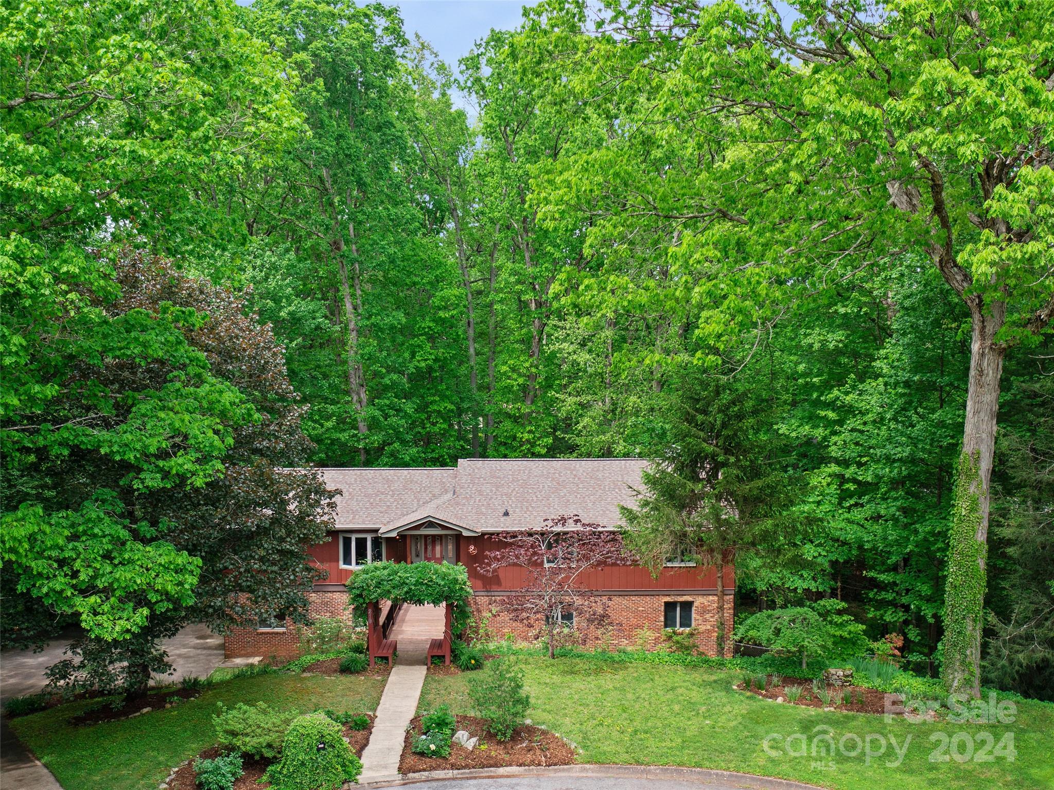 219 Wildflower Road Asheville NC 28804
