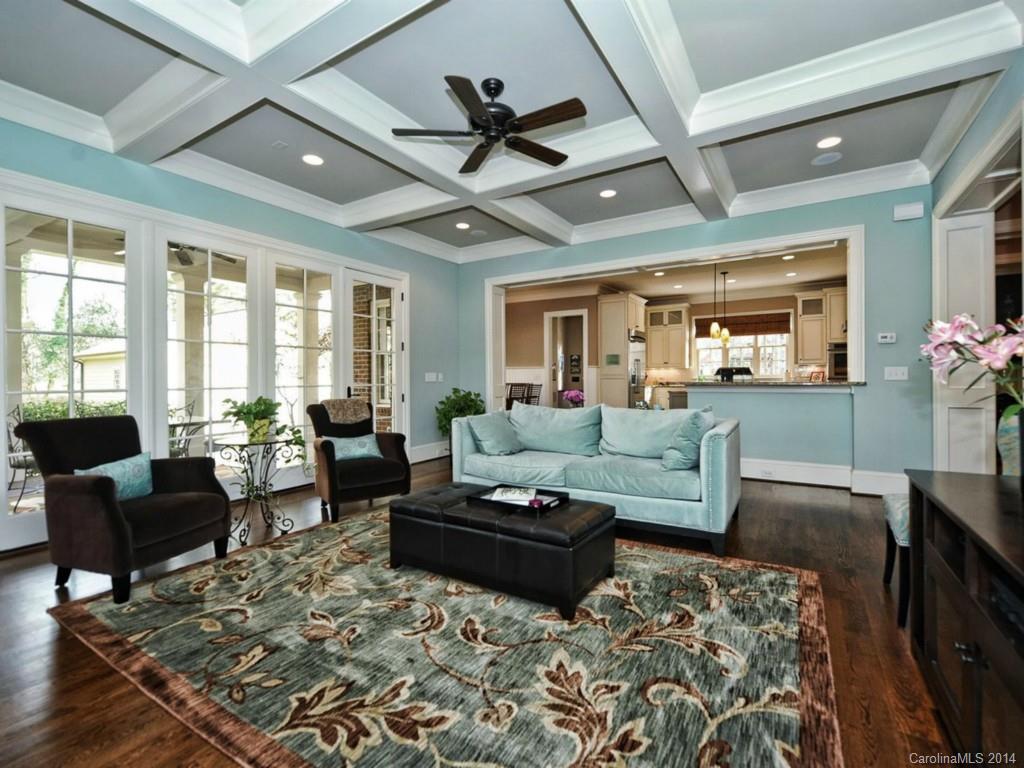 252 Meadowbrook Road Charlotte NC 28211