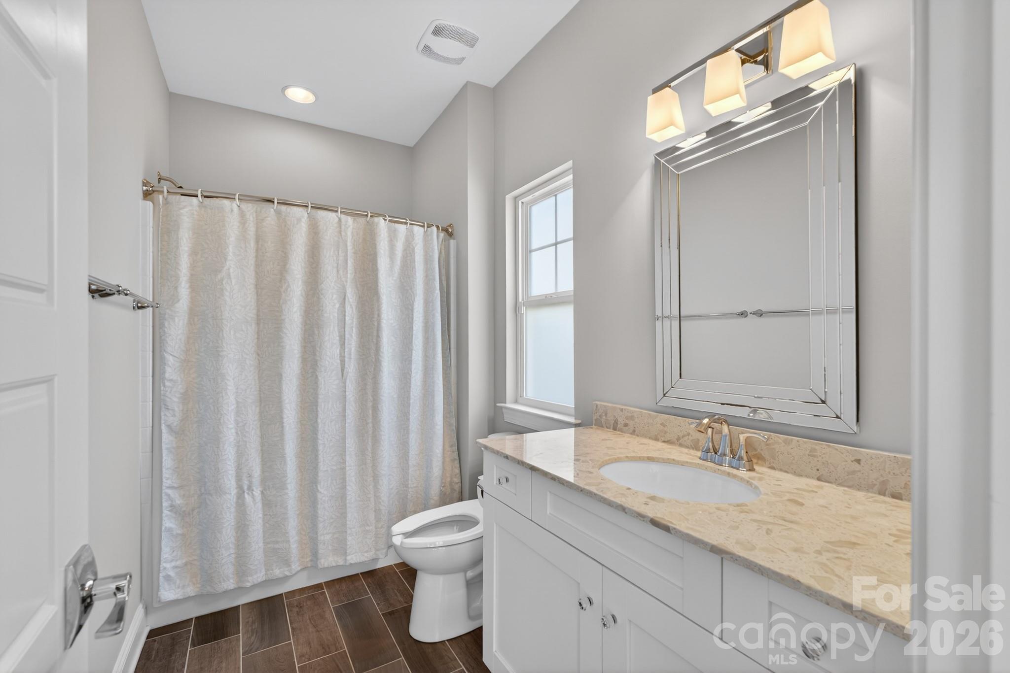9815 Avenal Lane Charlotte NC 28270