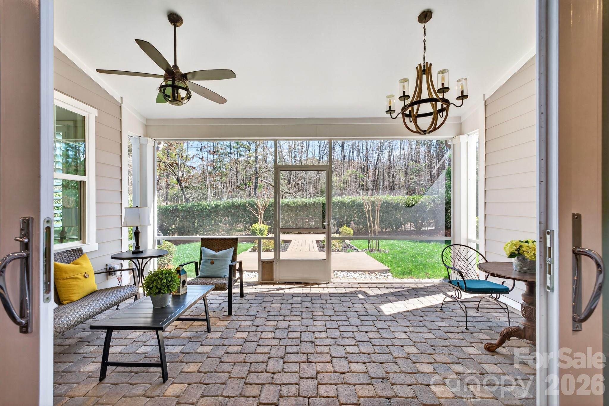 9815 Avenal Lane Charlotte NC 28270