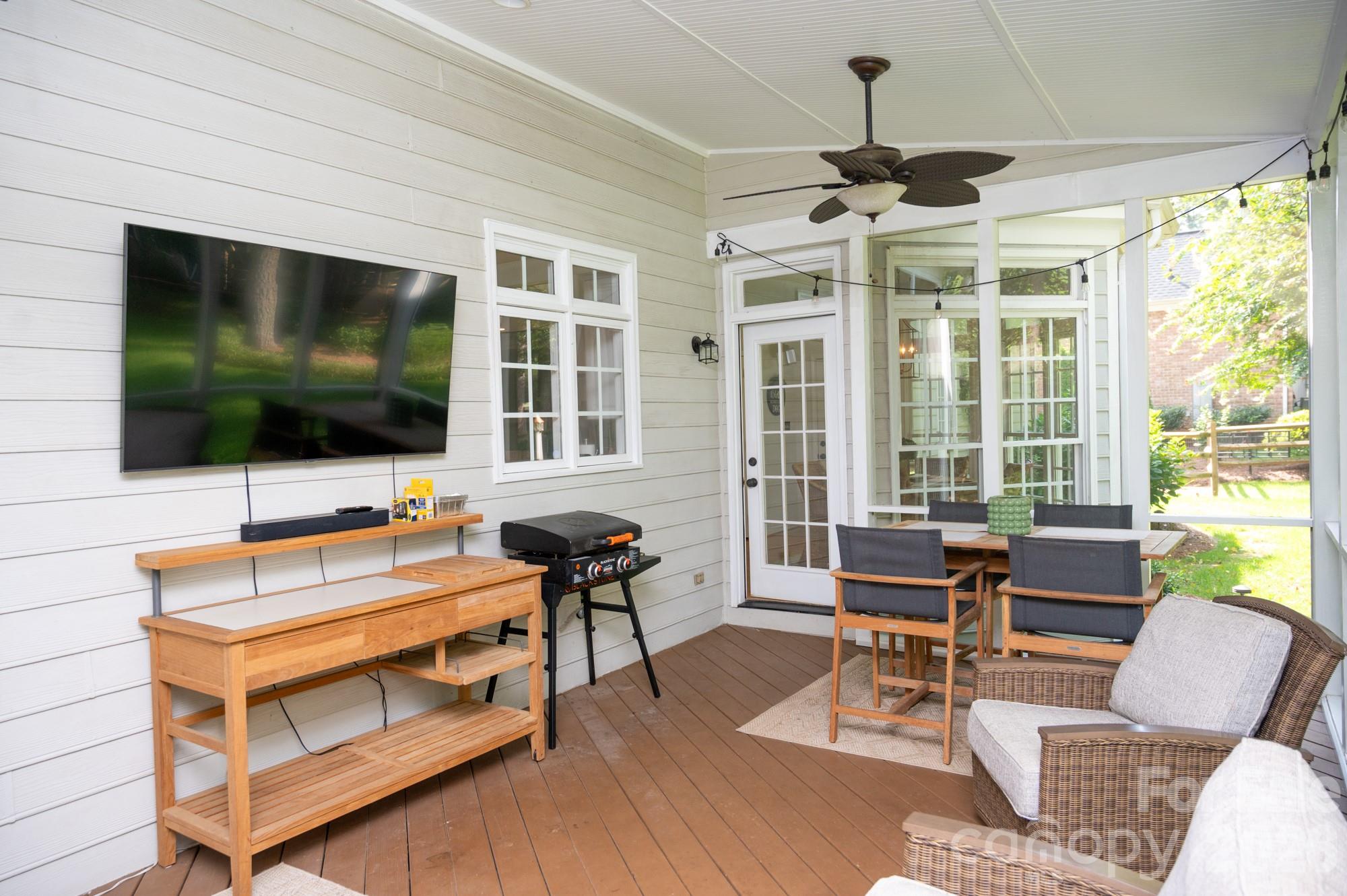 195 Cove Creek Loop Mooresville NC 28117