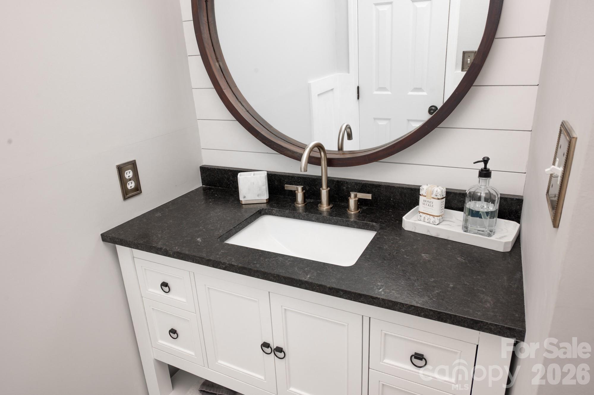 195 Cove Creek Loop Mooresville NC 28117