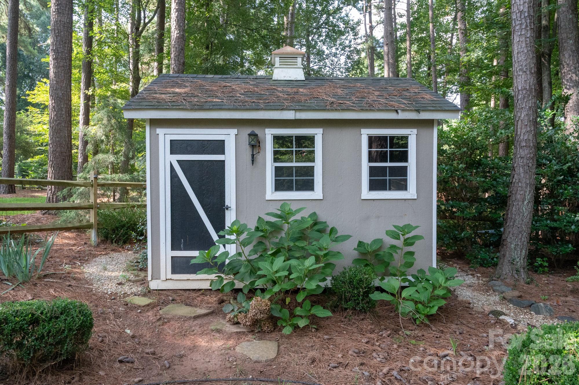 195 Cove Creek Loop Mooresville NC 28117