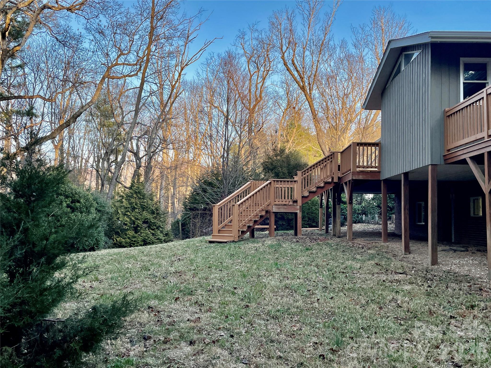 15 Beaverdam Court Asheville NC 28804