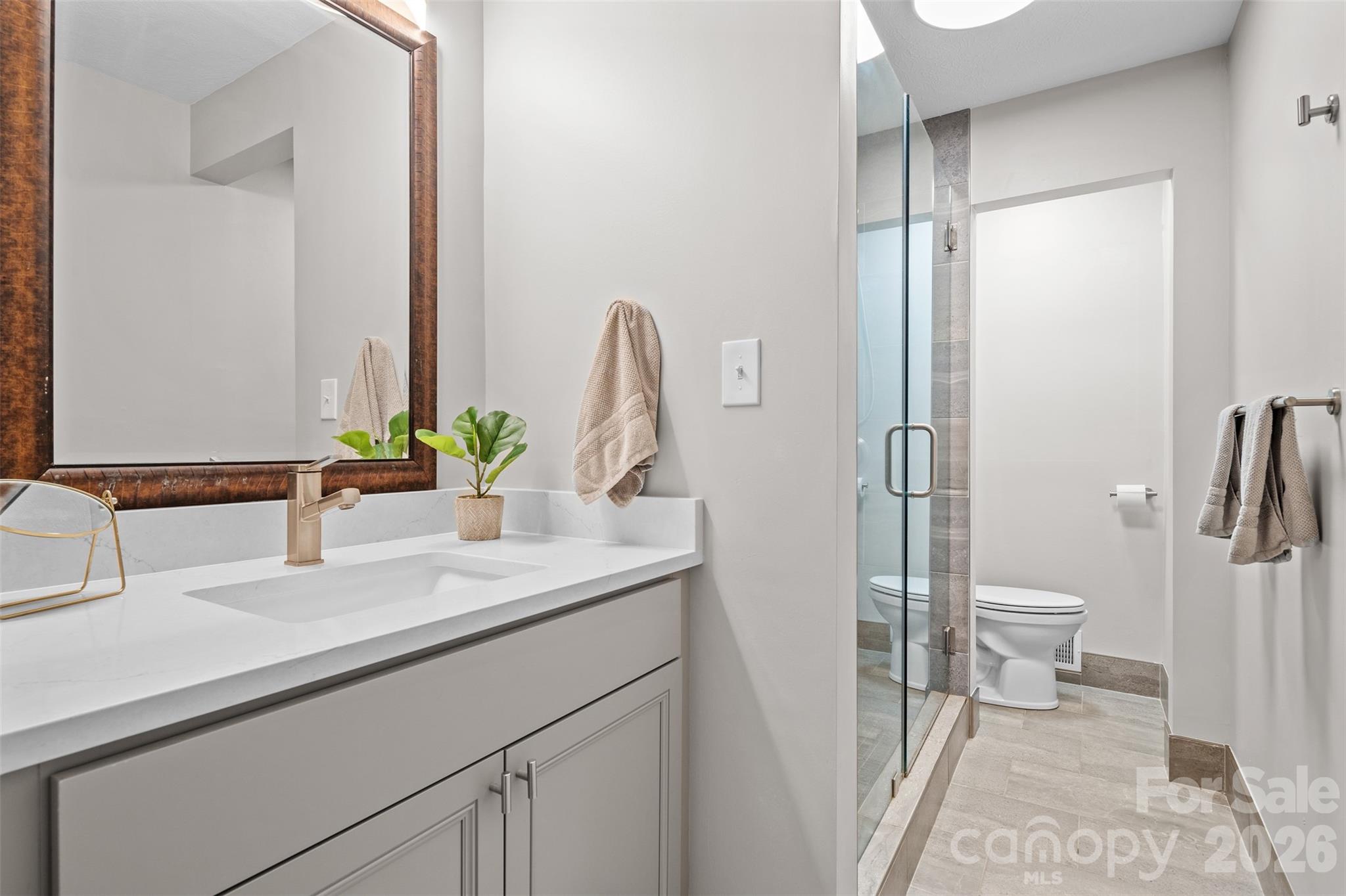 15 Beaverdam Court Asheville NC 28804