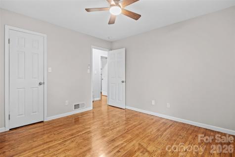 15 Beaverdam Court Asheville NC 28804