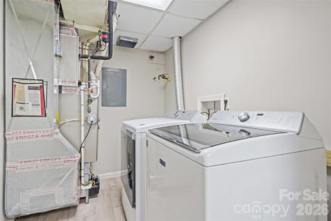 15 Beaverdam Court Asheville NC 28804