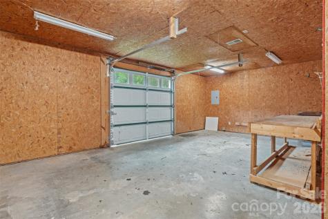 15 Beaverdam Court Asheville NC 28804