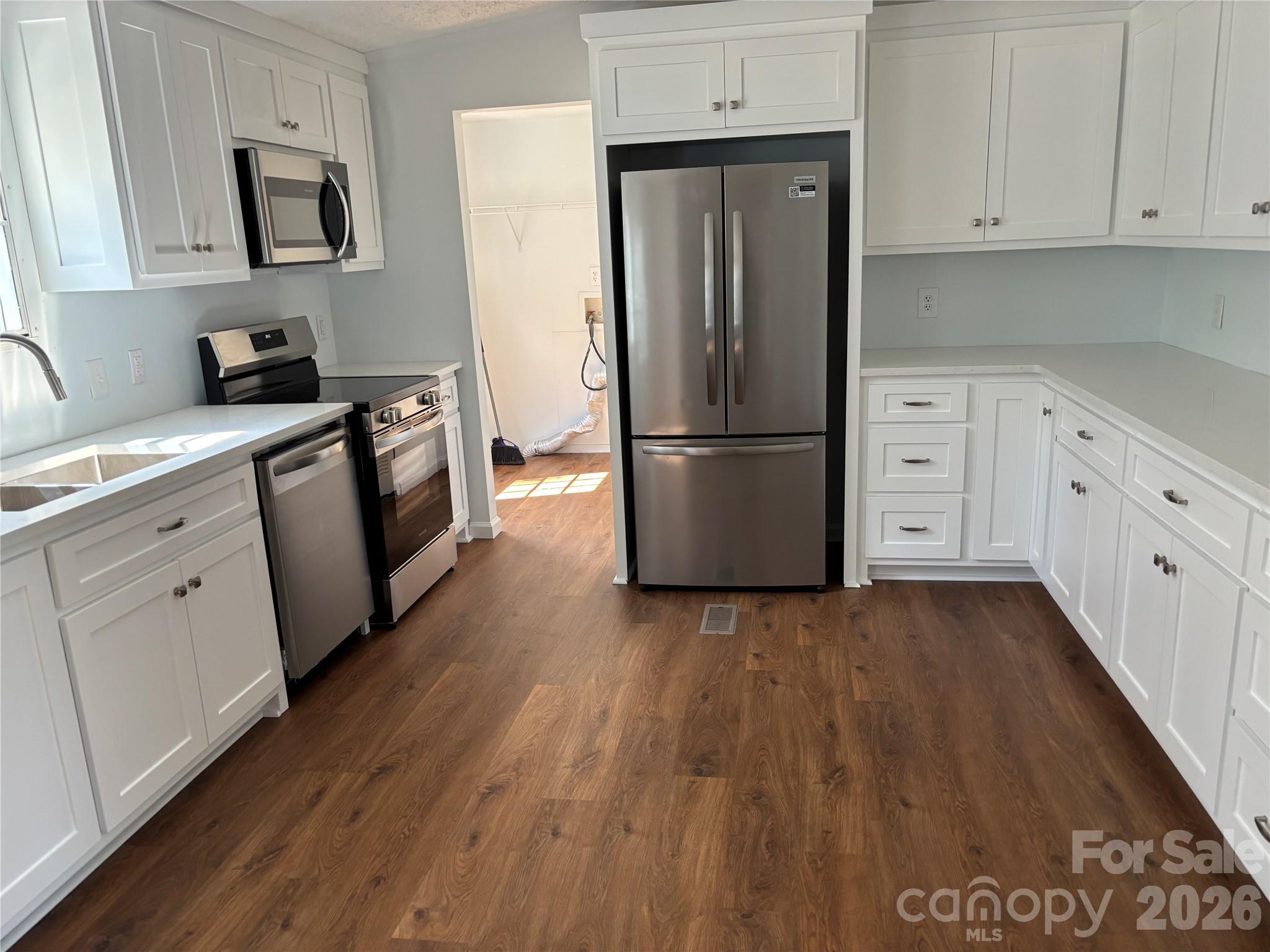 559 School Drive Taylorsville NC 28681