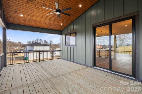 6 Scott Meadows Drive Asheville NC 28806