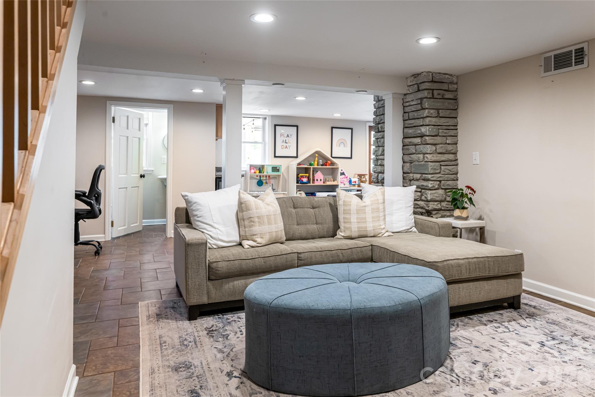 180 Marlborough Road Asheville NC 28804