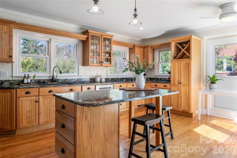 180 Marlborough Road Asheville NC 28804