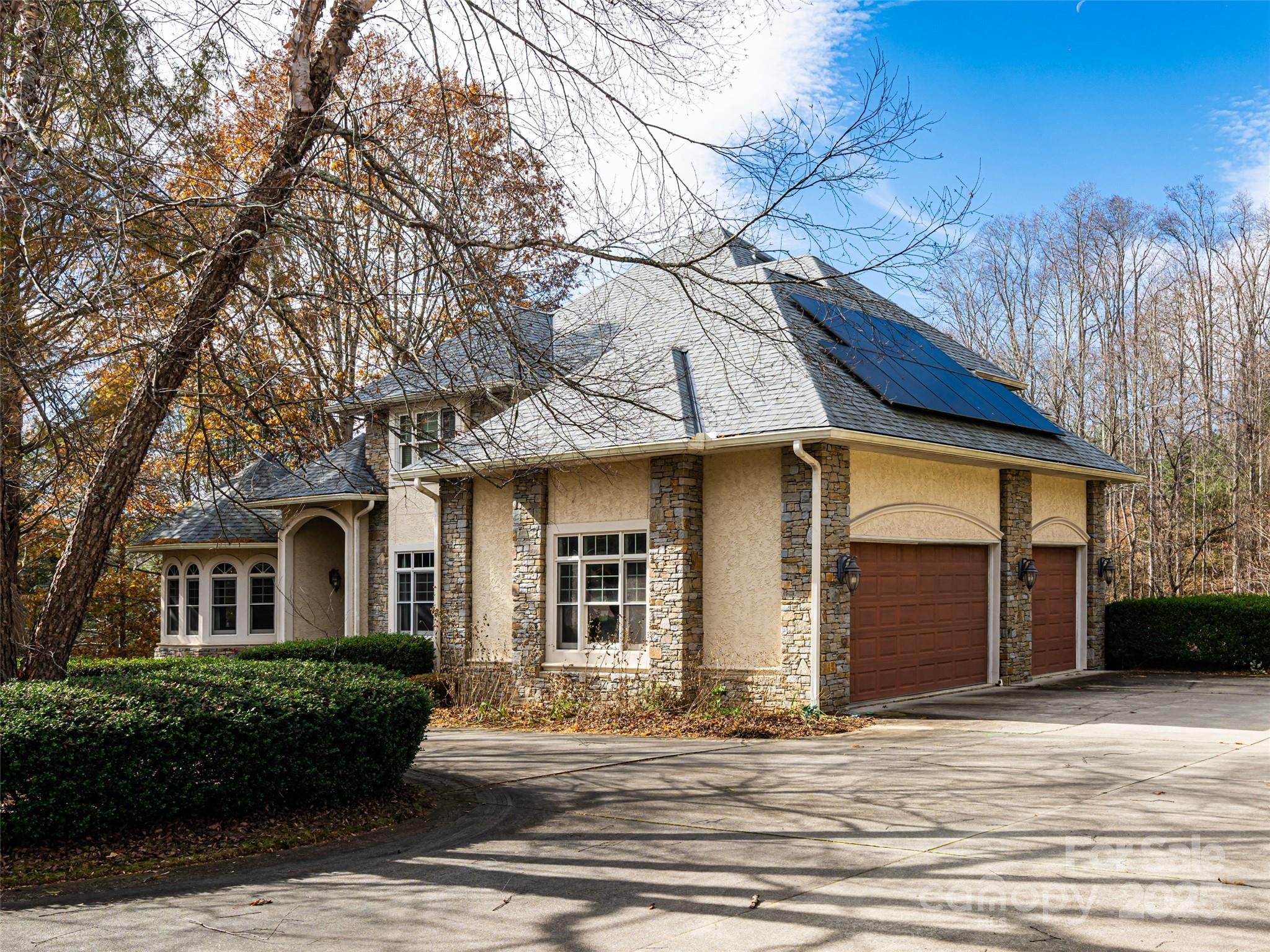 10 Walnut Lane Fletcher NC 28732