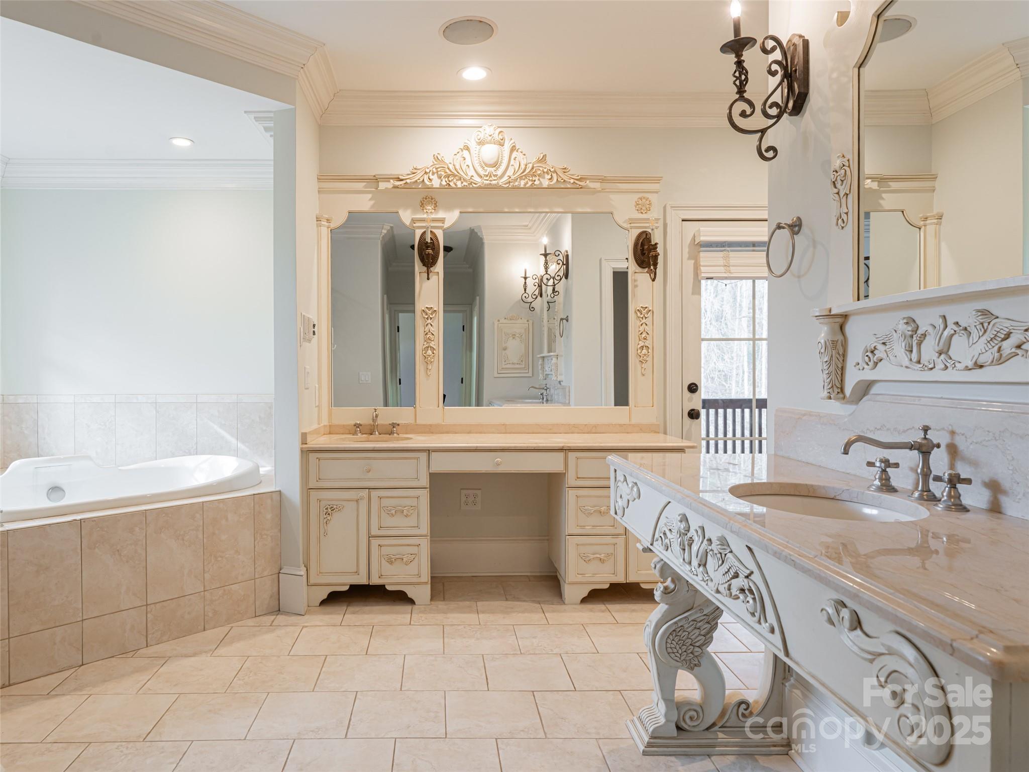 10 Walnut Lane Fletcher NC 28732