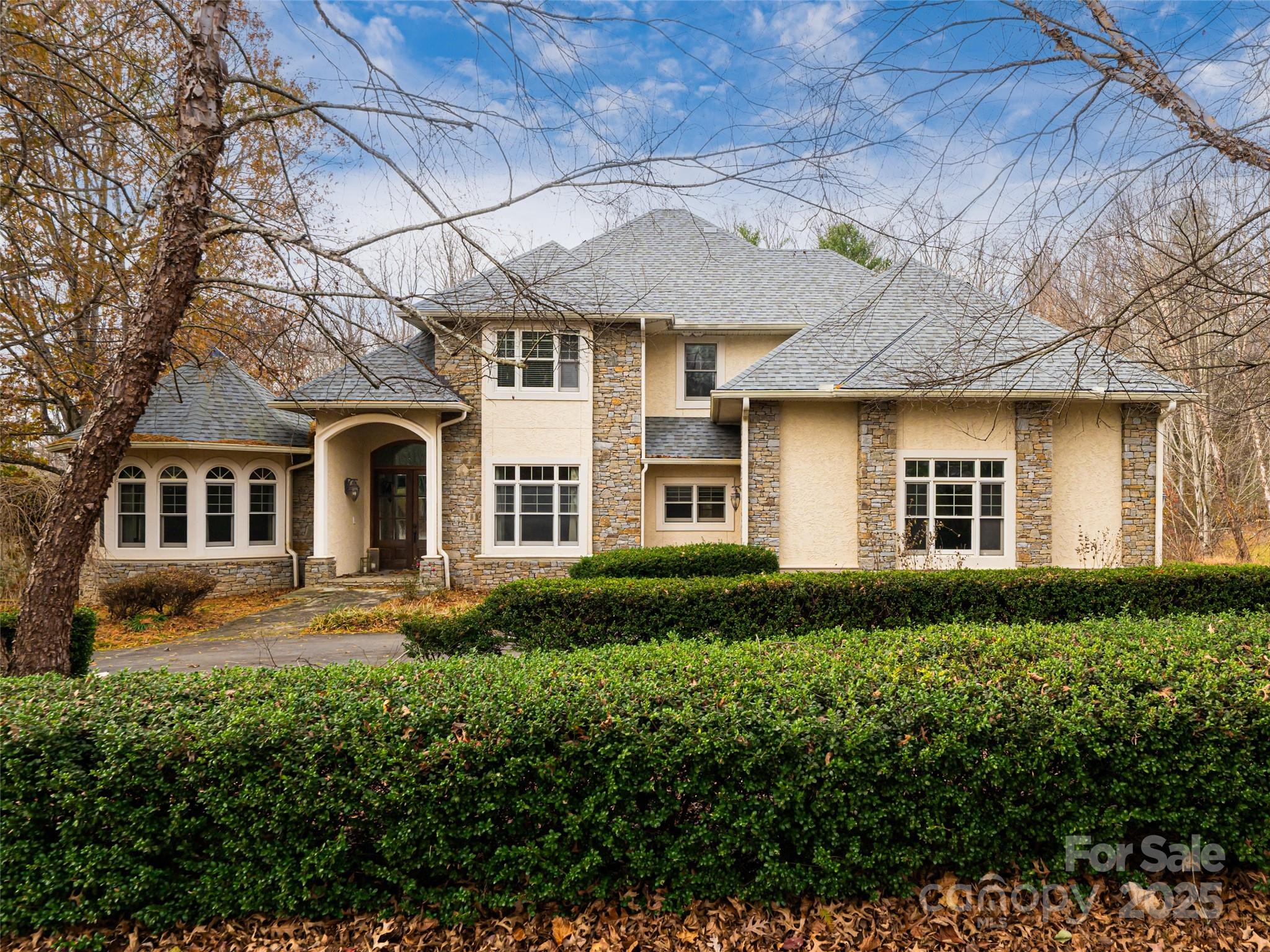 10 Walnut Lane Fletcher NC 28732