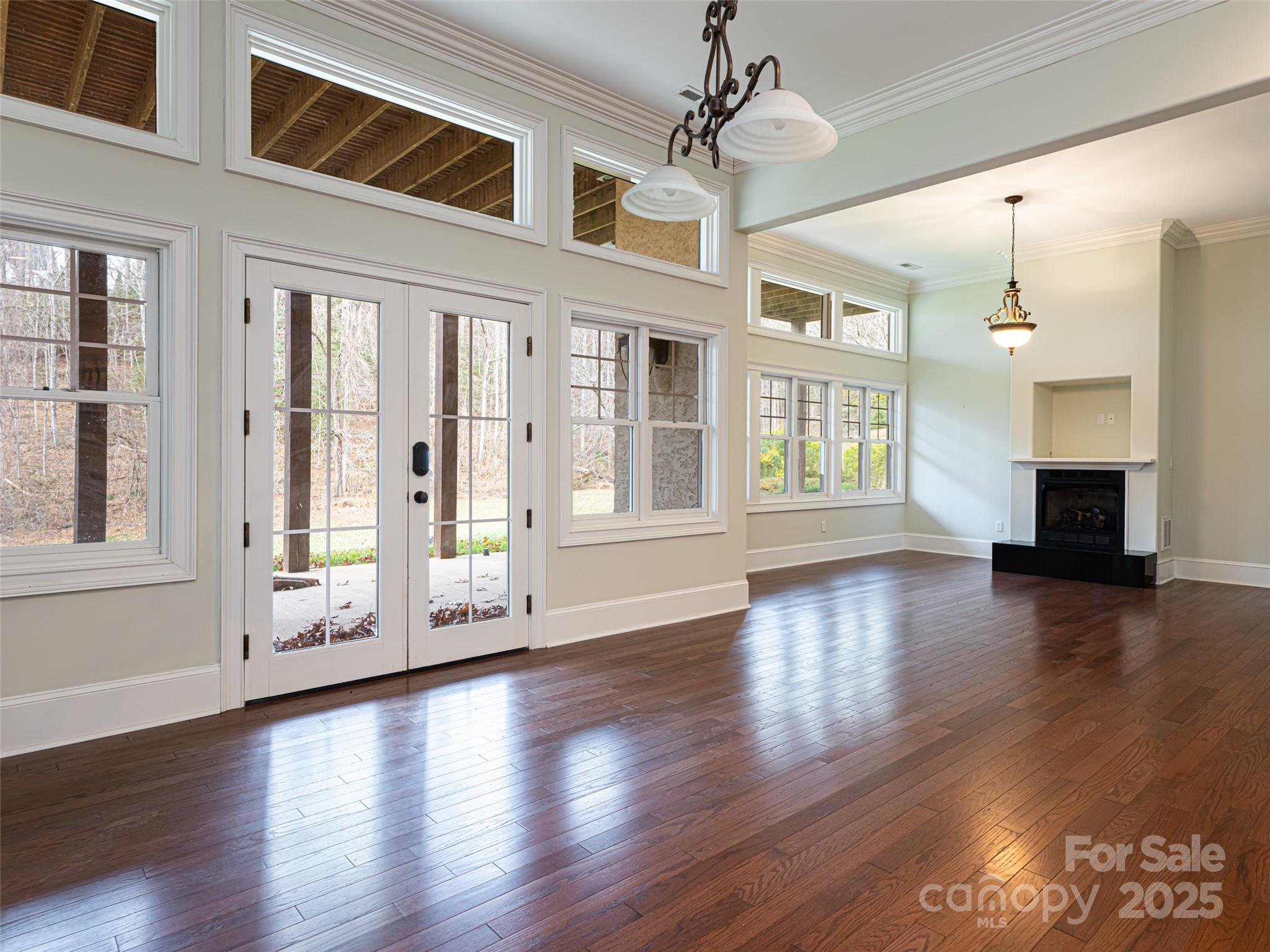 10 Walnut Lane Fletcher NC 28732