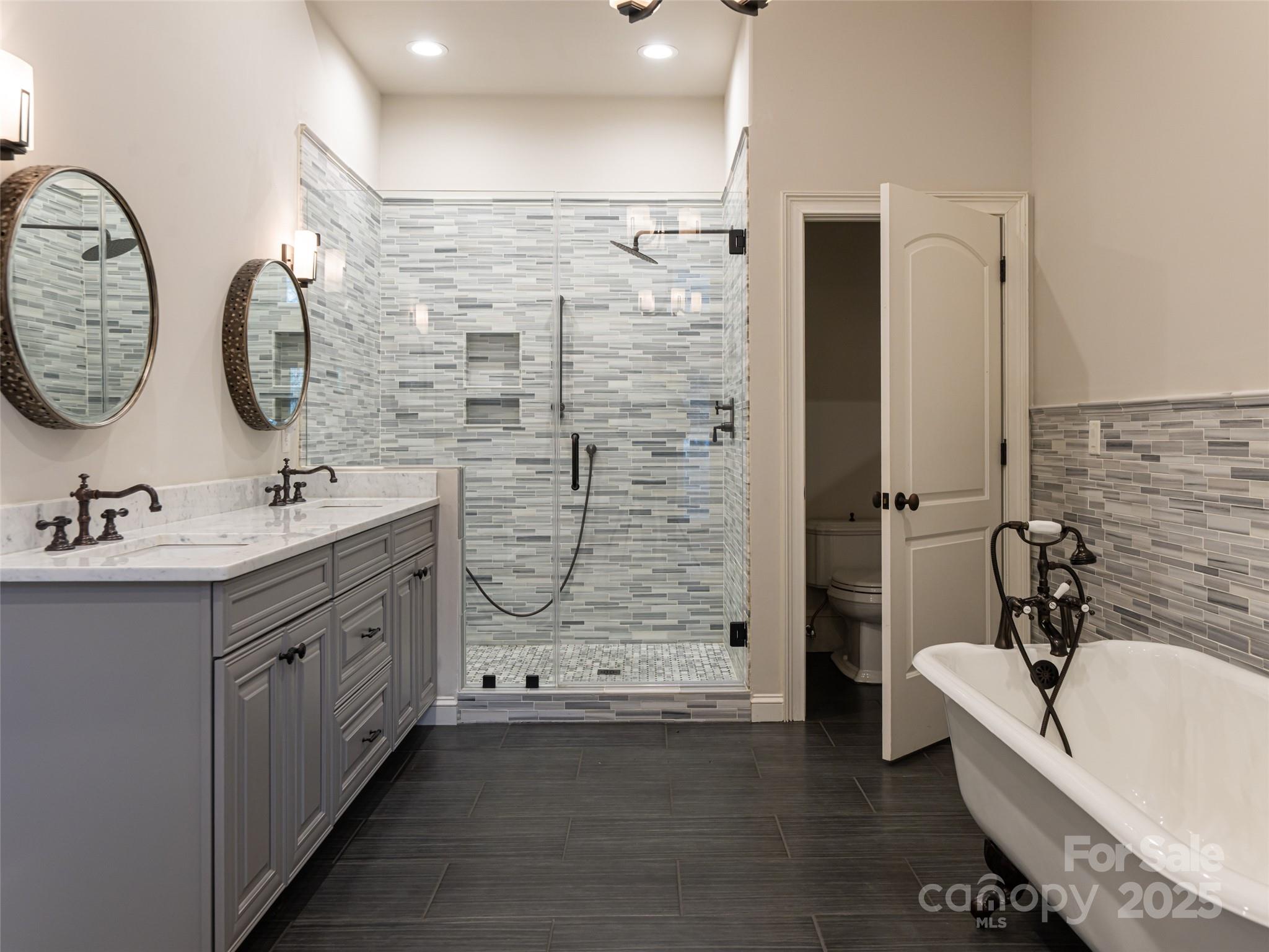 10 Walnut Lane Fletcher NC 28732