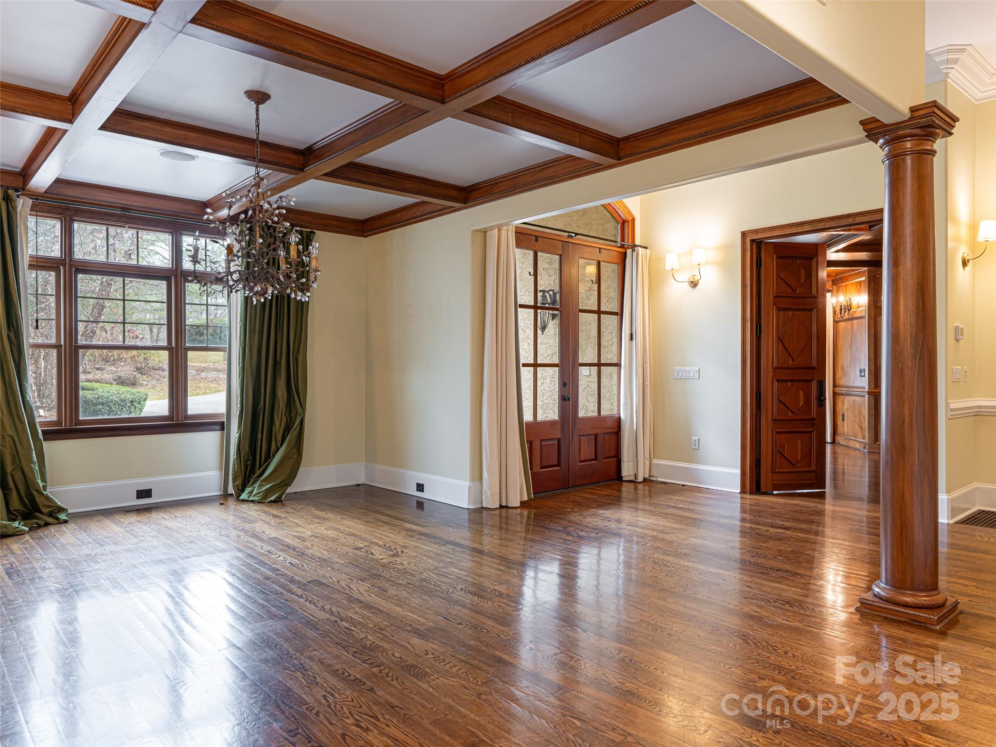 10 Walnut Lane Fletcher NC 28732