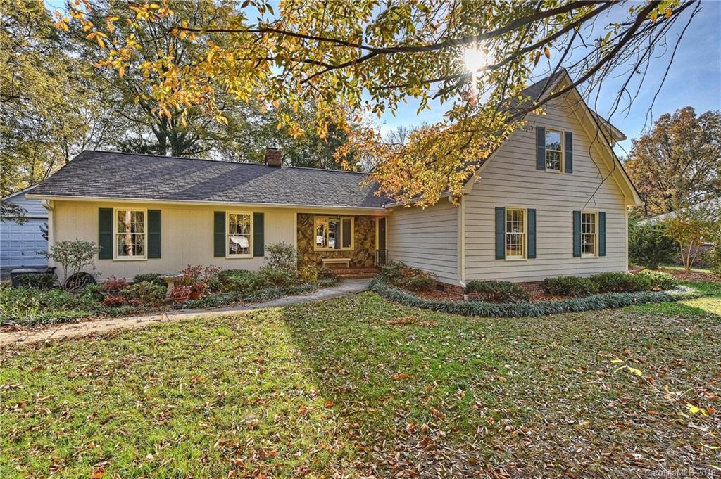 3341 Chilham Place Charlotte NC 28226