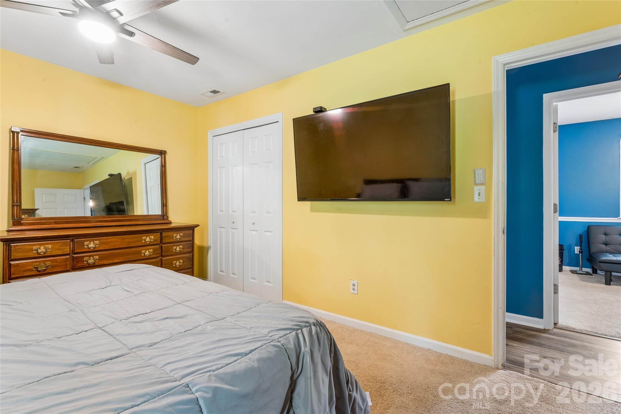 6127 Dovetail Court Charlotte NC 28227