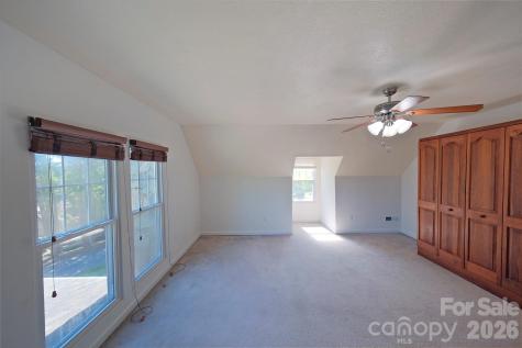 132 Serenity Circle Hendersonville NC 28792