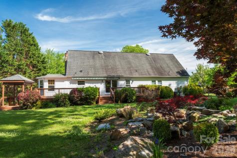 132 Serenity Circle Hendersonville NC 28792